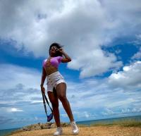 672485363: Chica busca chico en Cantabria