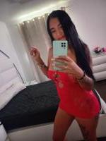 670696416: Chica busca chico en Barcelona
