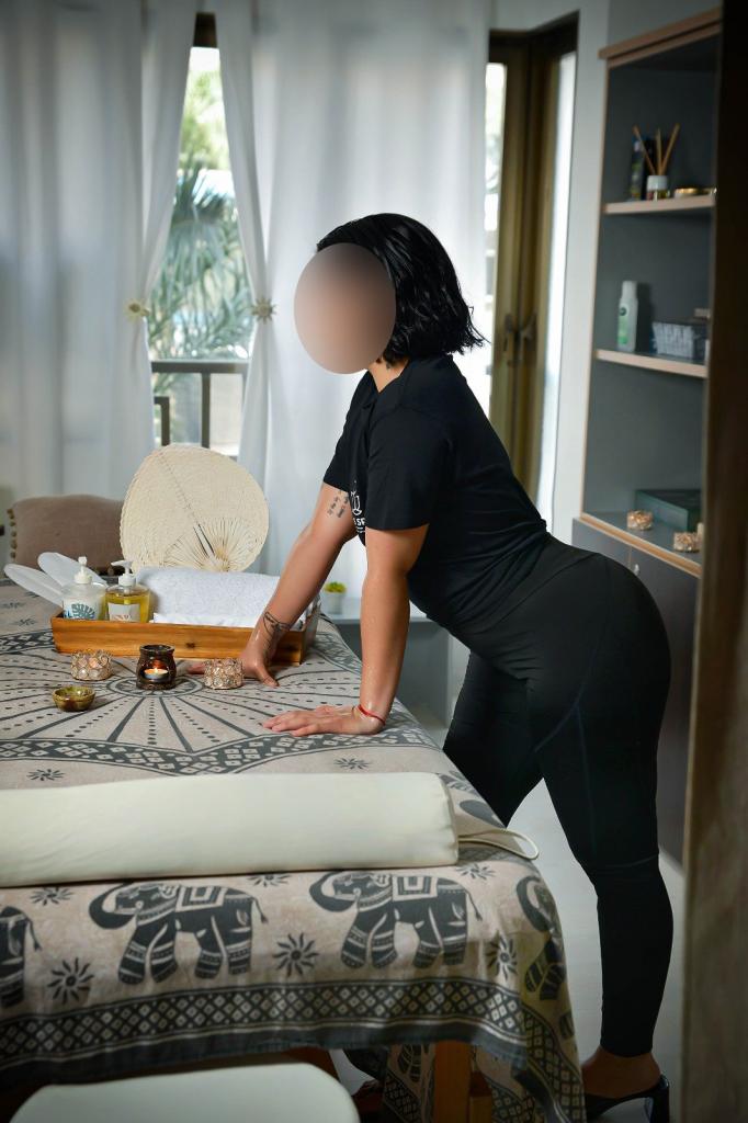 Chica busca chico en Alicante: 