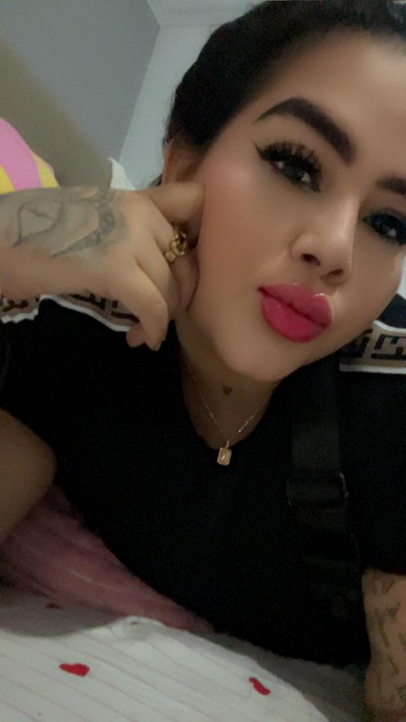 Chica busca chico en Sevilla: 