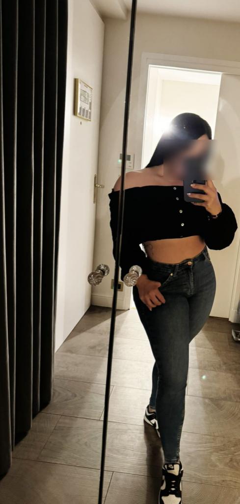 Chica busca chico en Zaragoza: 