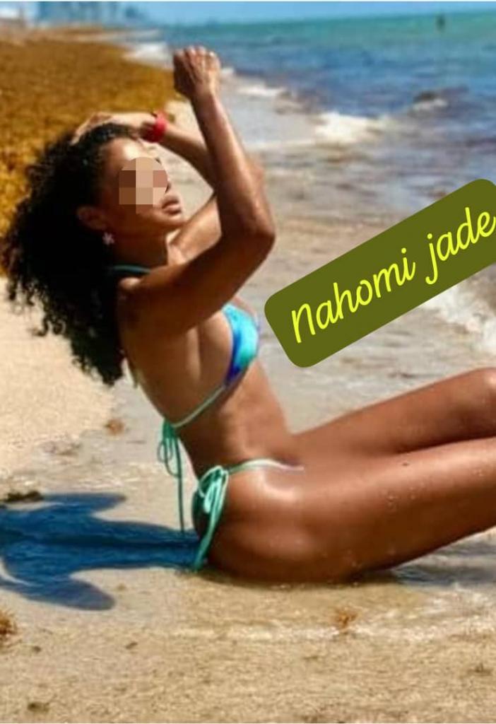 617738976: Chica busca chico en Córdoba