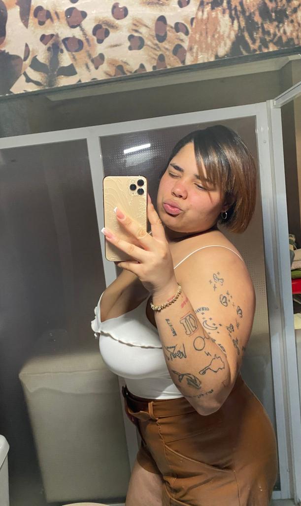 Chica busca chico en Sevilla: 