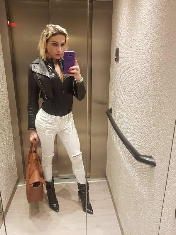 Chica busca chico en Barcelona: 