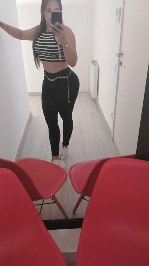 Chica busca chico en Barcelona: 