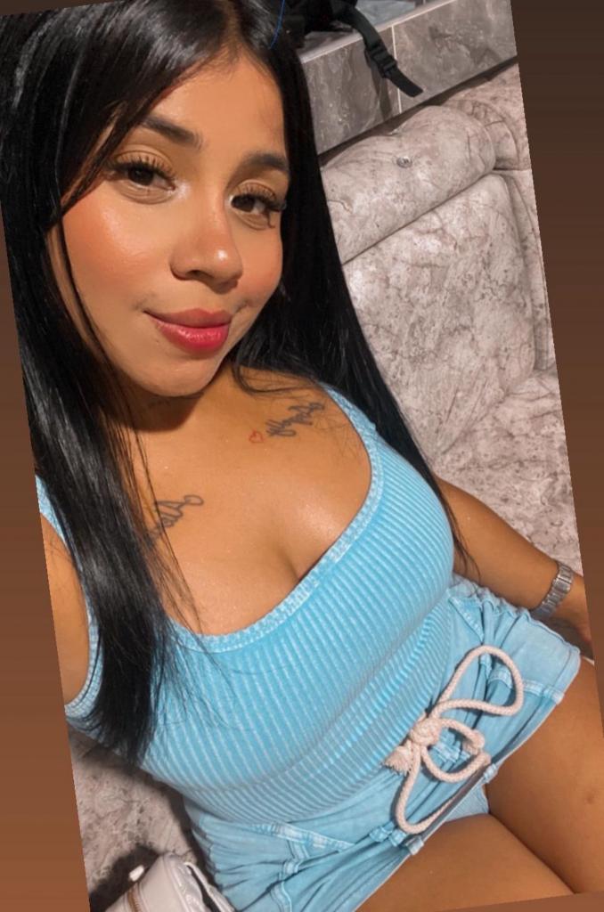 Chica busca chico en Almería: 