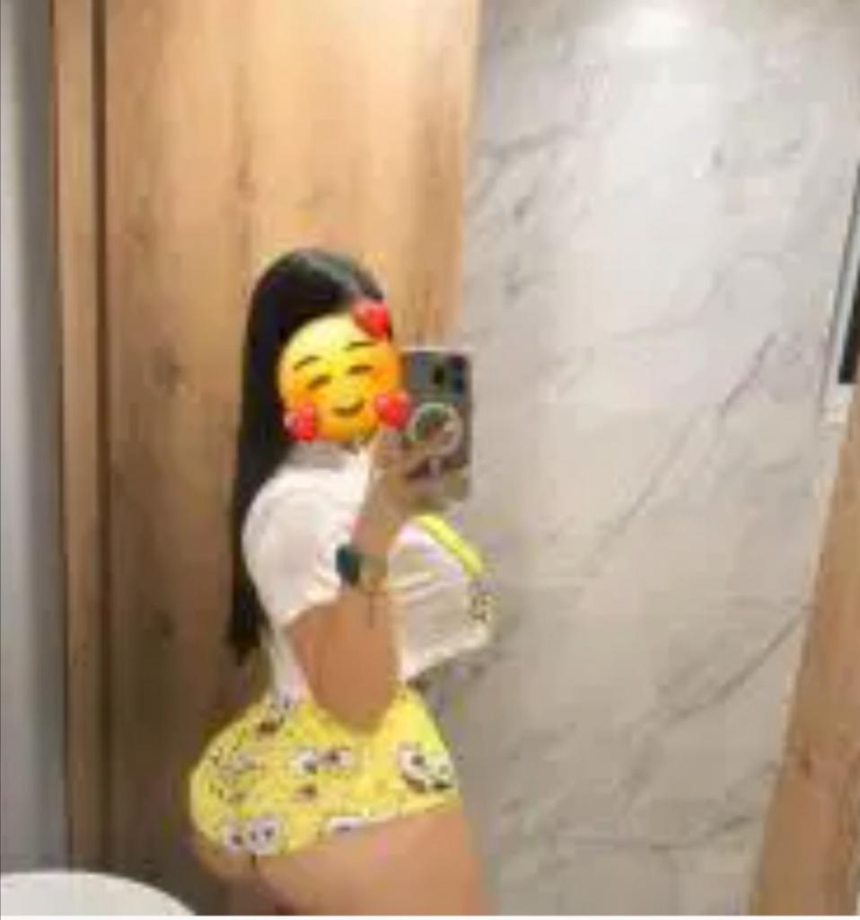 Chica busca chico en Barcelona: 