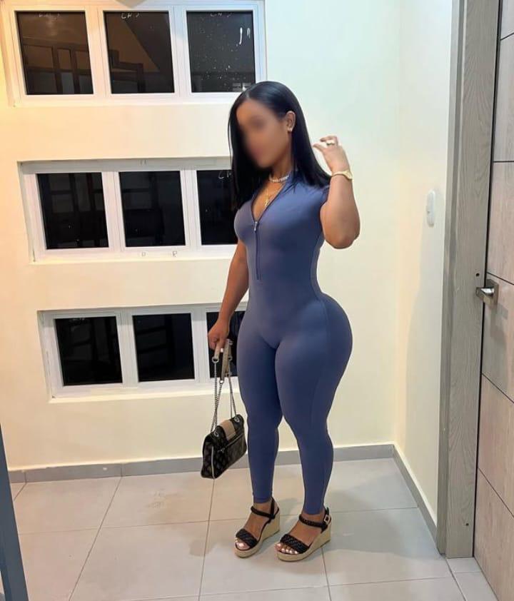 Chica busca chico en Granada: 