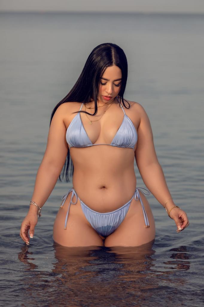 Chica busca chico en Granada: 