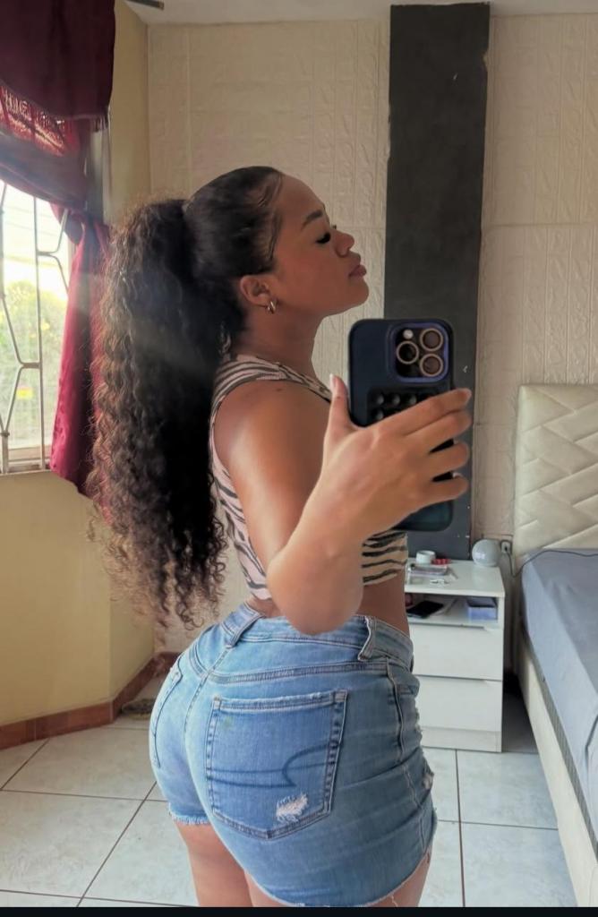 Chica busca chico en Huesca: 