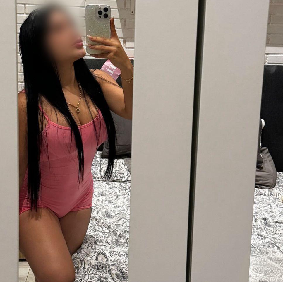 Chica busca chico en Asturias: 