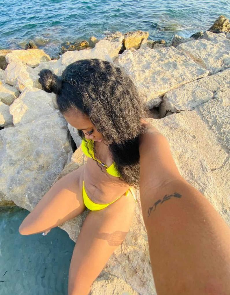 Chica busca chico en Alicante: Chica busca chico