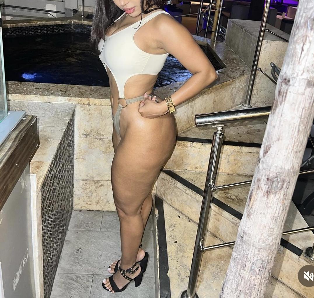 Chica busca chico en Granada: 