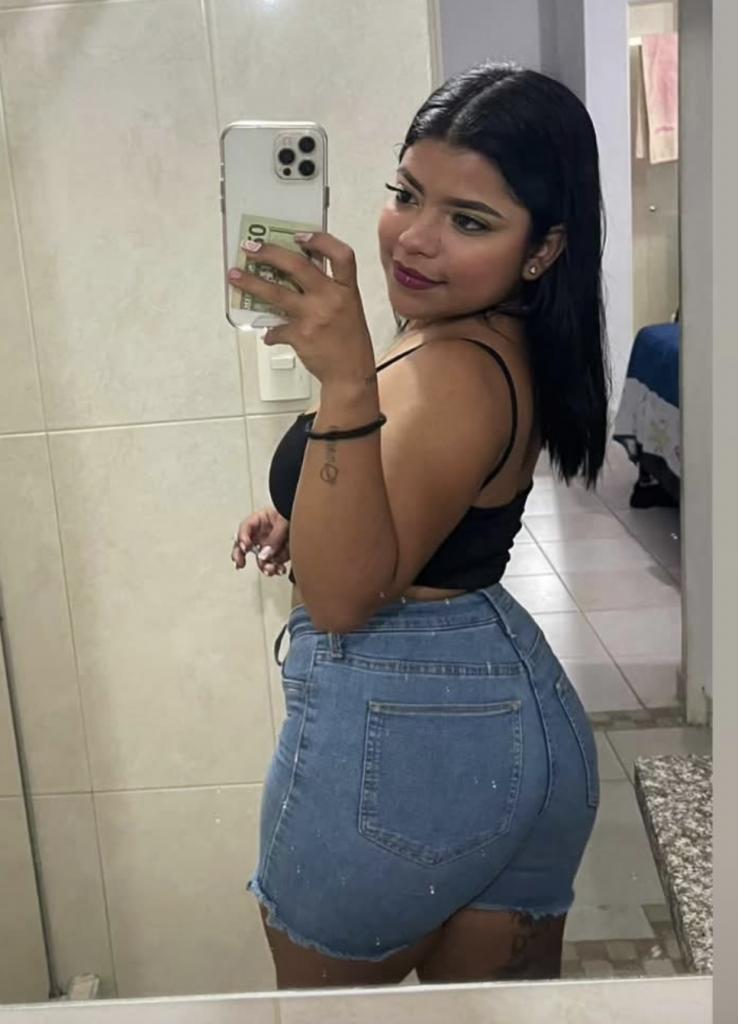 Chica busca chico en Salamanca: Chica busca chico
