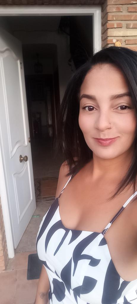 Chica busca chico en Granada: 