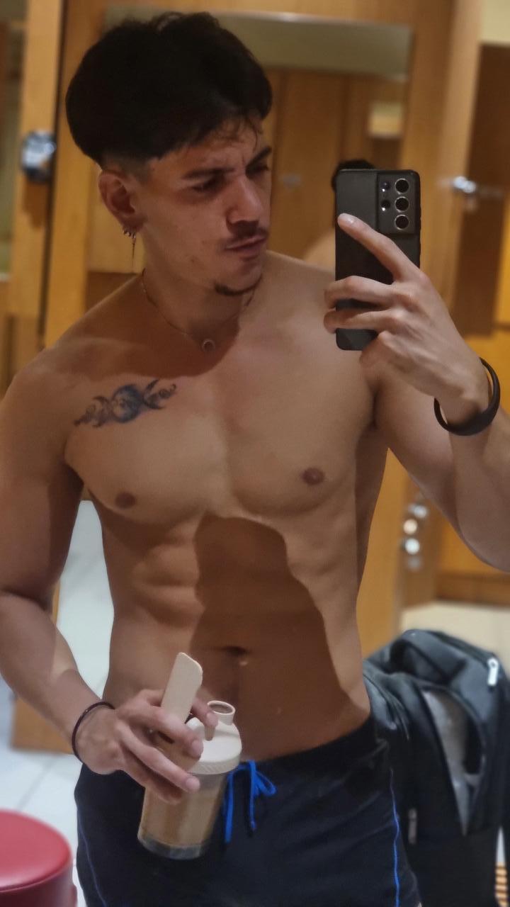 Chico busca chica en Zaragoza: 
