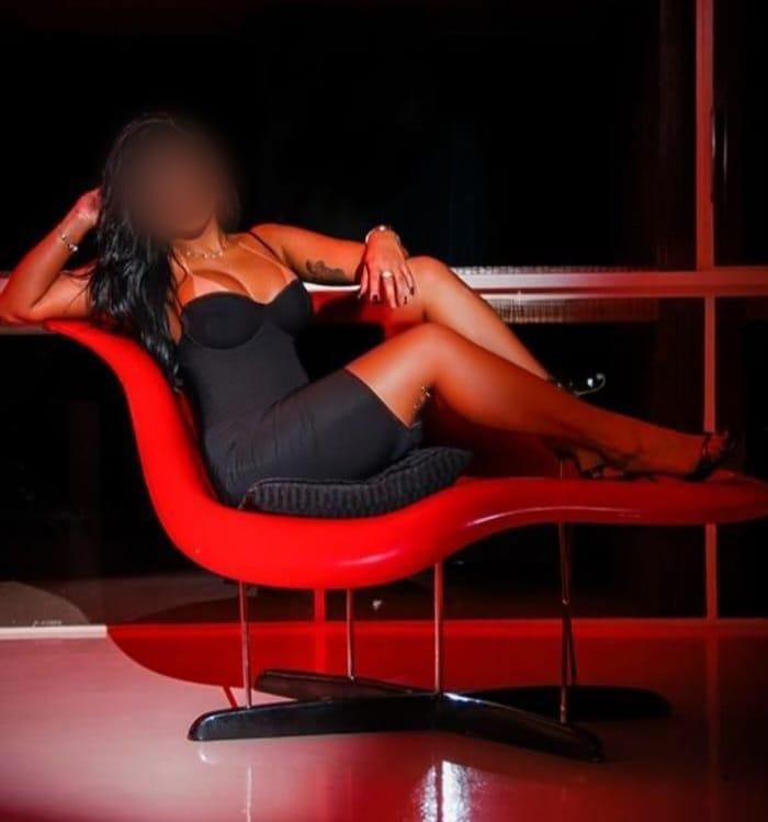 Chica busca chico en Murcia: 