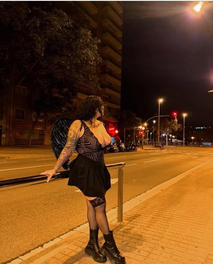 Chica busca chico en Barcelona: 