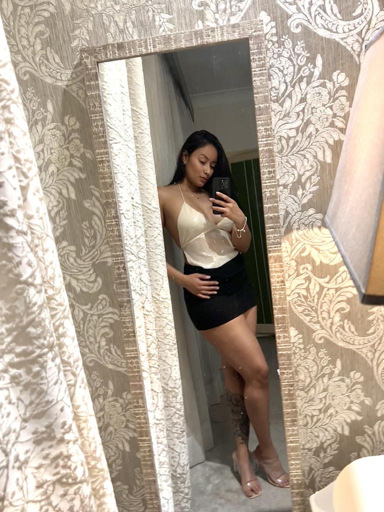 Chica busca chico en Mallorca: 