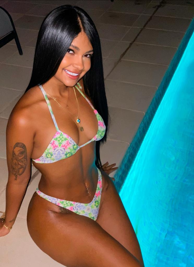 Chica busca chico en Ibiza: 