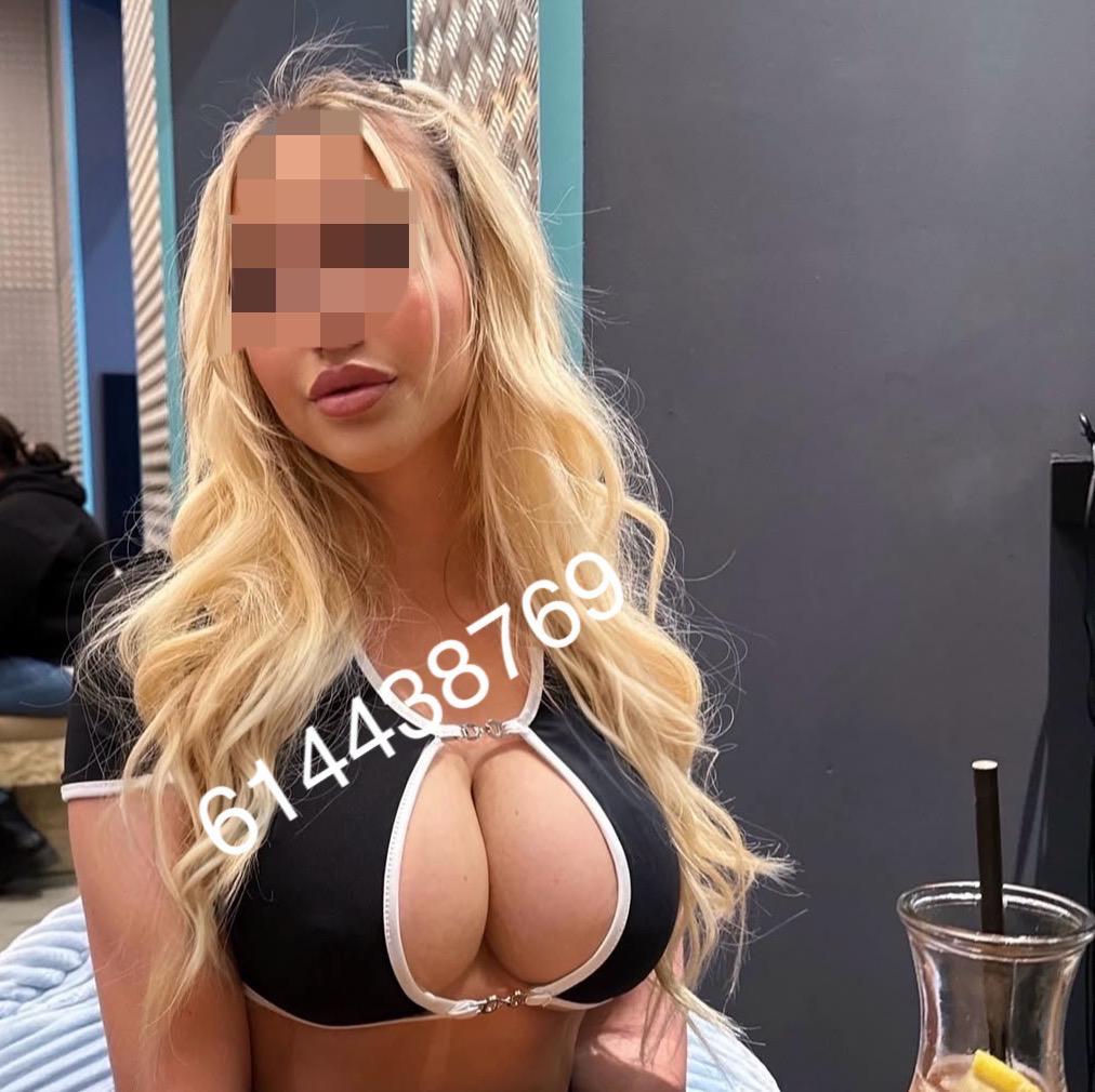 Chica busca chico en La Coruña: 