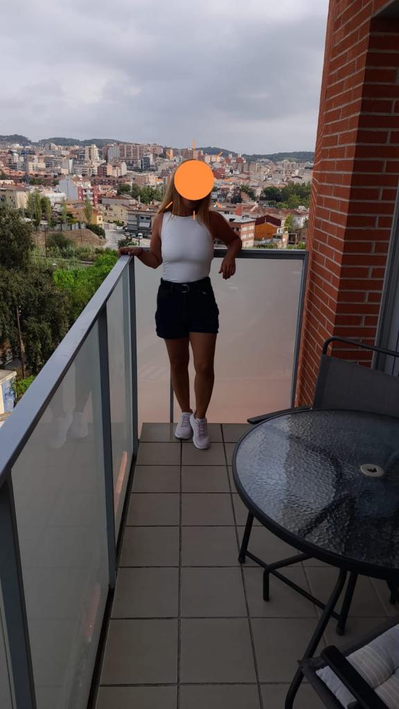 Chica busca chico en Barcelona: 