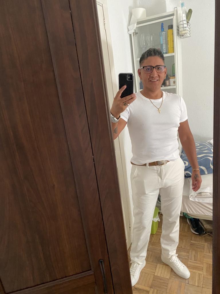 Chico busca chica en Alicante: 