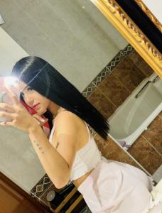 643460835: Chica busca chico en La Coruña