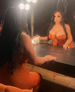 613202655: Chica busca chico en Pontevedra