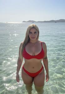 613508690: Chica busca chico en Barcelona