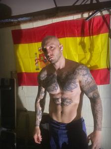 614284250: Chico busca chica en Málaga