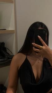 610855305: Chica busca chico en Valencia