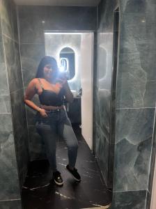 607164192: Chica busca chico en Valencia