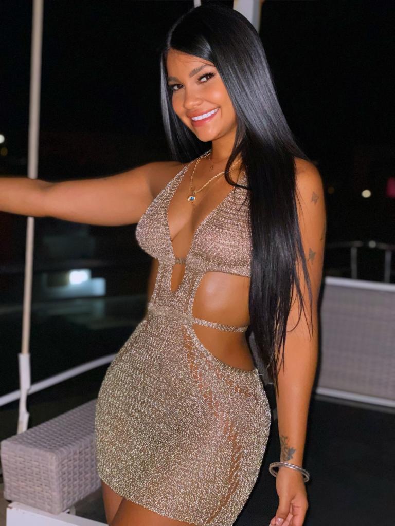 Chica busca chico en Ibiza: Chica busca chico