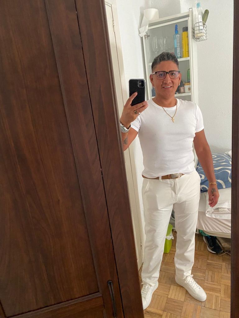 Chico busca chica en Alicante: 