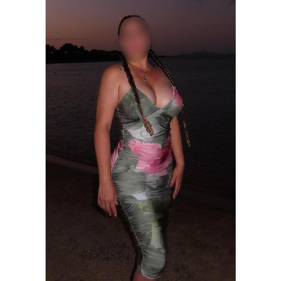 Chica busca chico en Tenerife: 