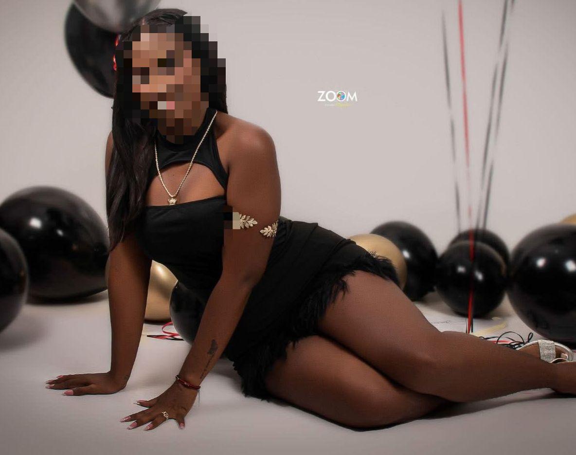 Chica busca chico en Gerona: 