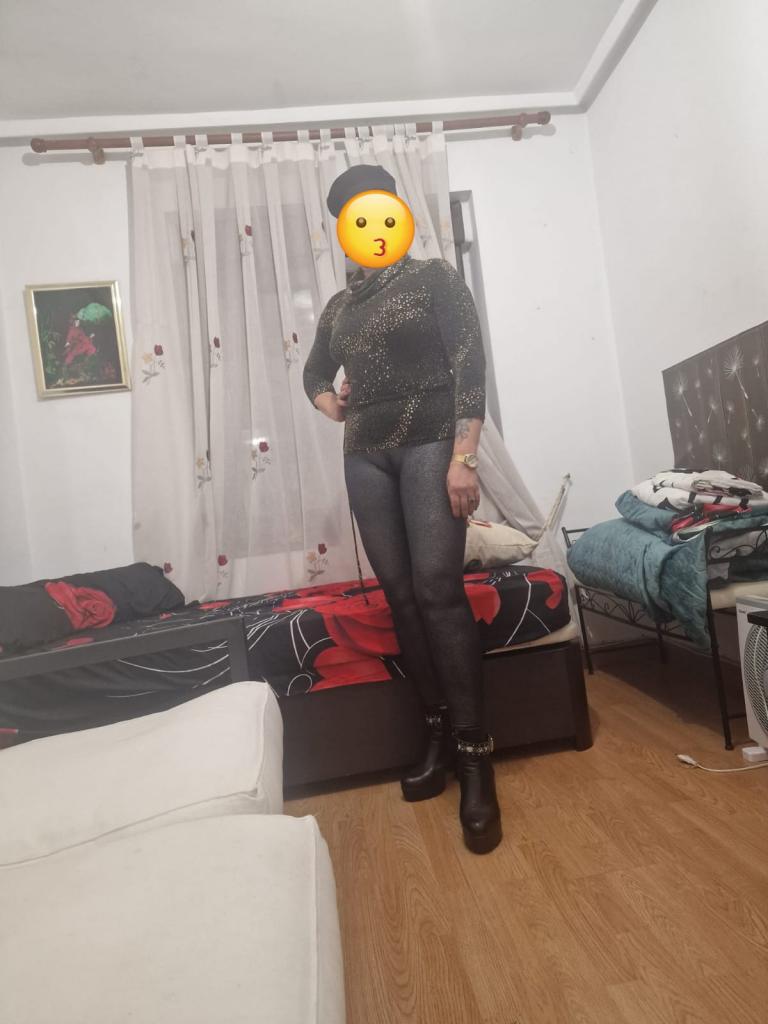 Chica busca chico en Asturias: 