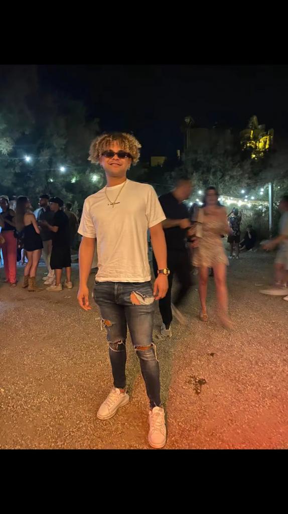 Chico busca chica en Barcelona: 