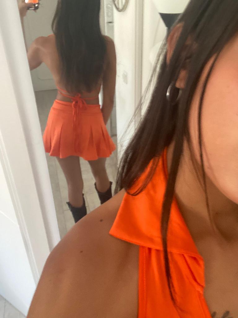 Chica busca chico en Cádiz: 