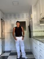 667284258: Chico busca chica en Alicante