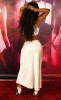 633470737: Chica busca chico en Cantabria