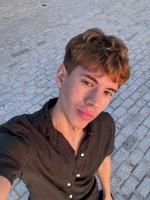 604173887: Chico busca chica en Cádiz
