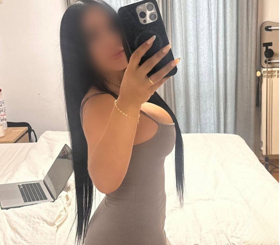 611306942: Chica busca chico en Asturias