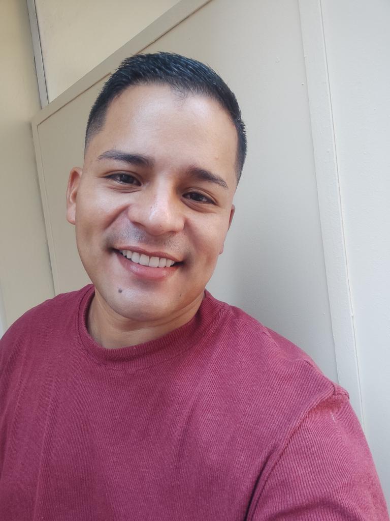 Chico busca chica en Castellón: 
