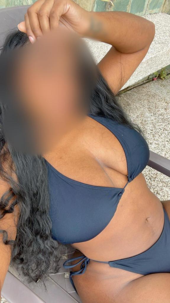 Chica busca chico en Tenerife: 