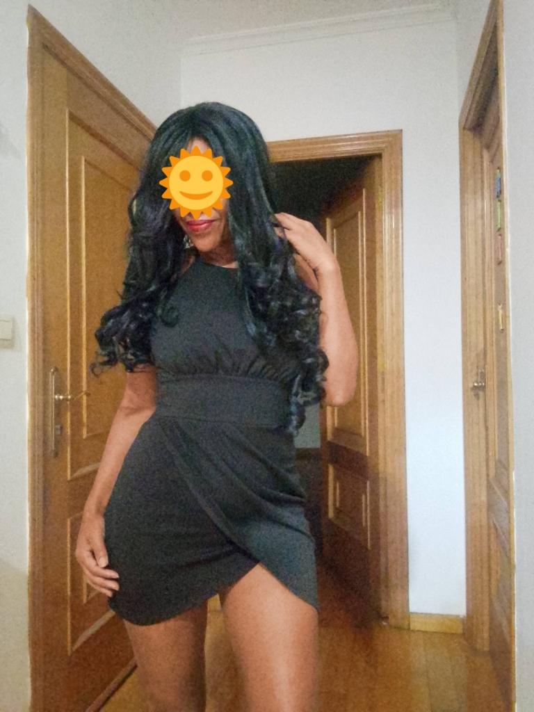 Chica busca chico en Tenerife: 