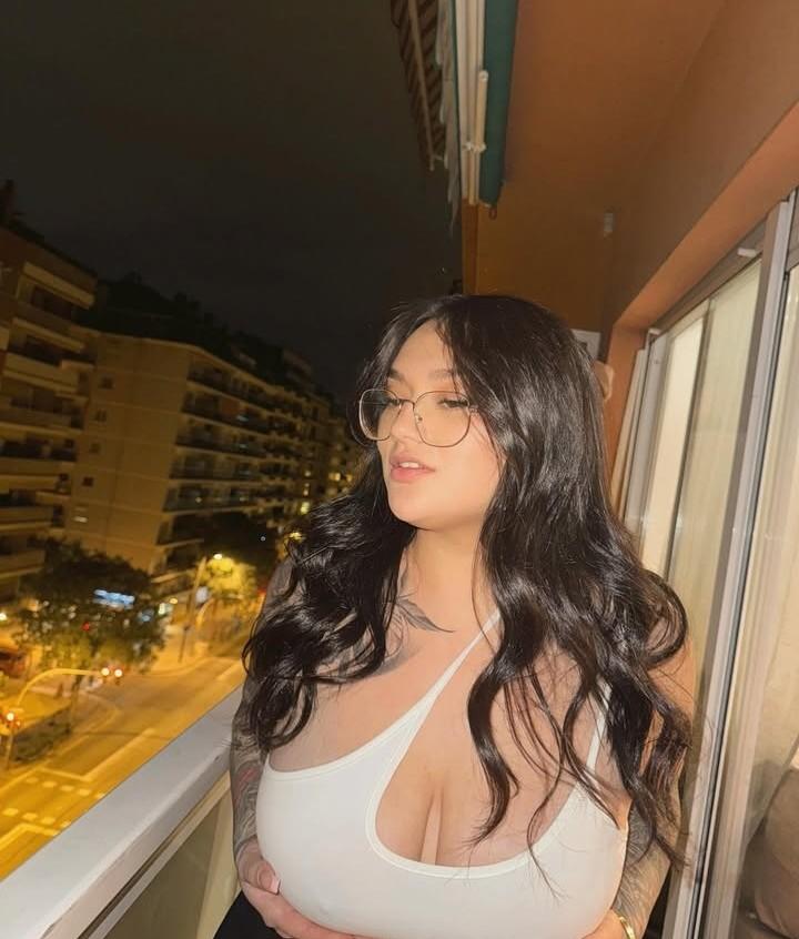 Chica busca chico en Barcelona: 