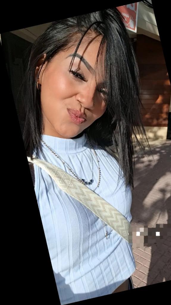 Chica busca chico en Menorca: 
