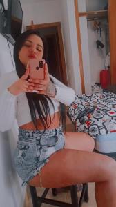 Chica busca chico en Almería: 